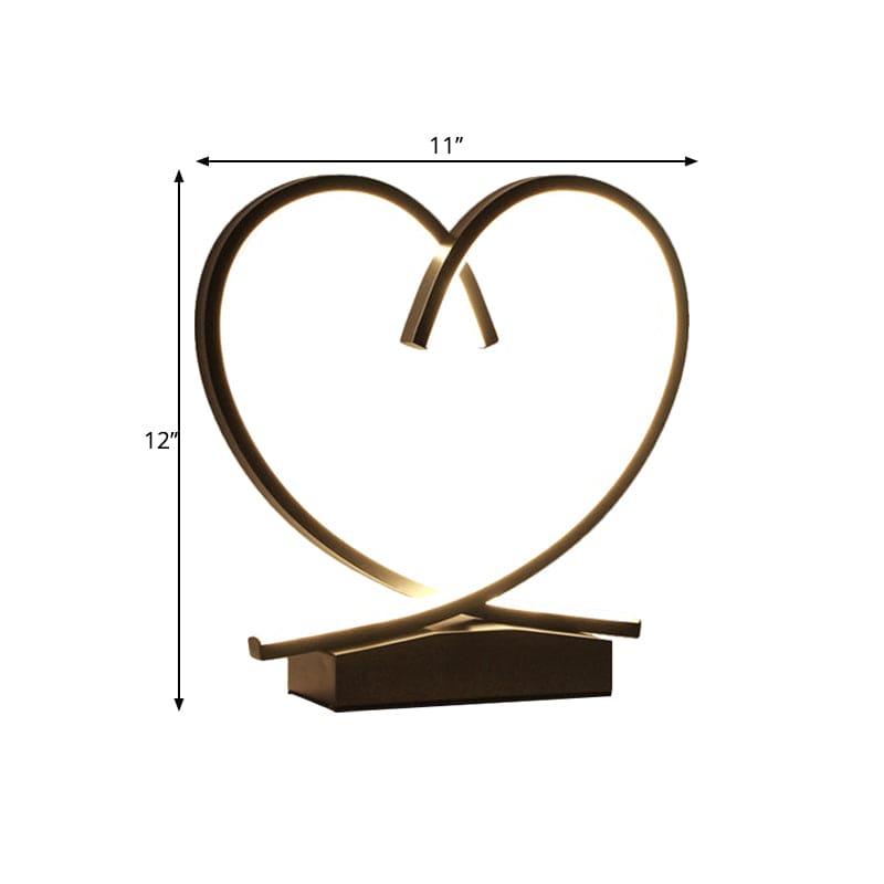 Lampe de Table Cœur – Éclairage Élégant pour Décoration Maison et Bureau