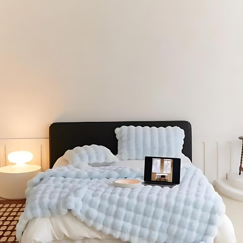 Couverture en Fausse Fourrure – Plaid Doux Double Face Confortable pour Maison et Bureau