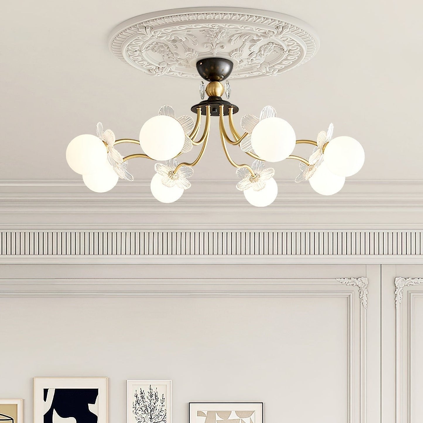 Chandelier en Verre Floral – Éclairage Élégant pour Maison et Bureau