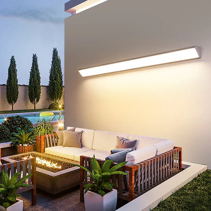 Lampe LED Extérieure Étanche – Éclairage Jardin Durable et Lumineux