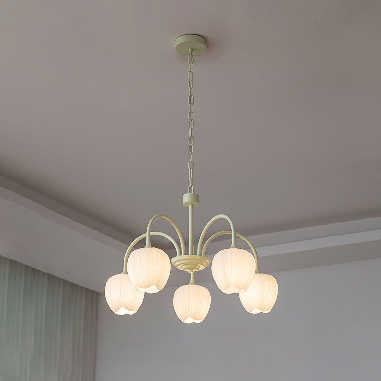 Chandelier design élégant – Luminaire moderne en cristal pour salon et salle à manger