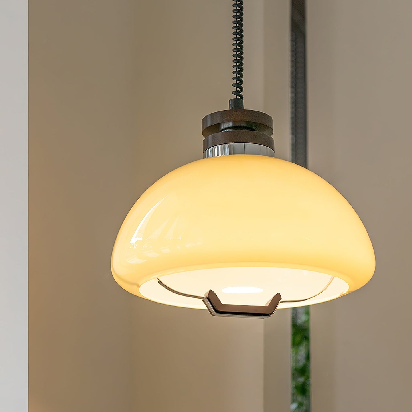 Lustre moderne design élégant – Lampe polyvalente pour maison et bureau