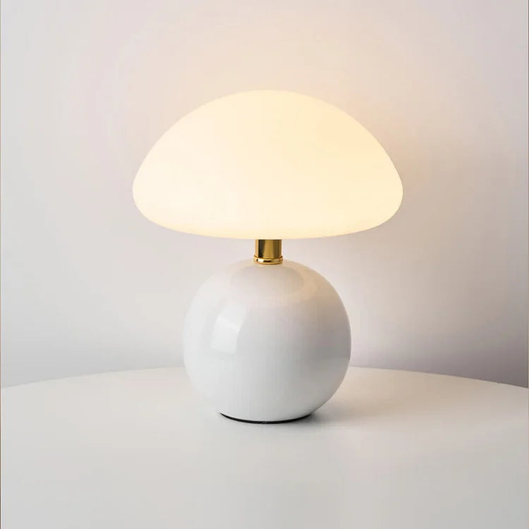 Lampe de Table Élégante – Éclairage d'Accent Ludique pour Maison et Bureau