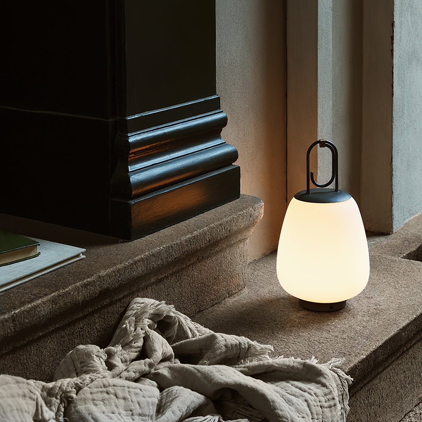 Lampe de Table Portable – Éclairage Élégant pour Maison et Bureau, Design Chic