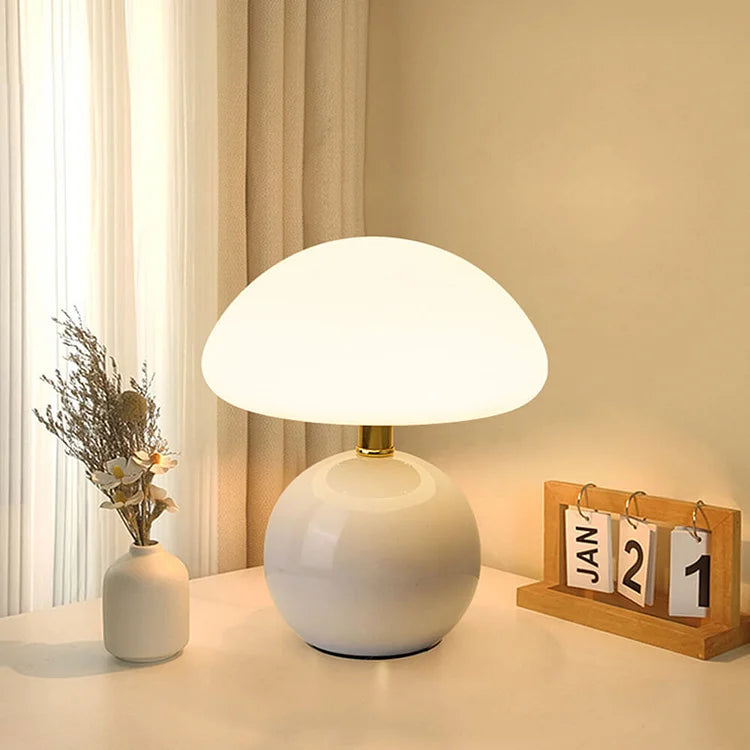 Lampe de Table Élégante – Éclairage d'Accent Ludique pour Maison et Bureau